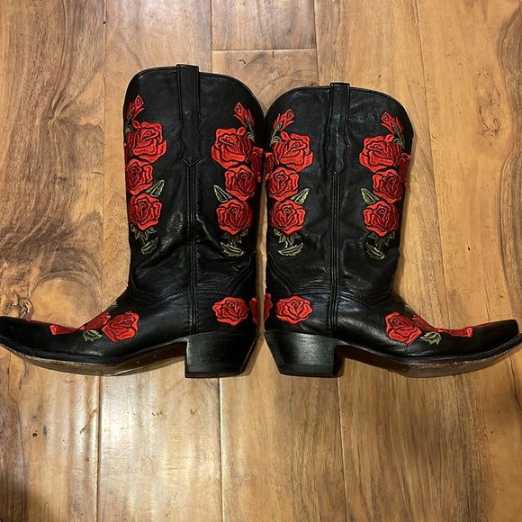 Roses and Rodeo Women’s Size 11 Leather Boots - Picture 13 of 13